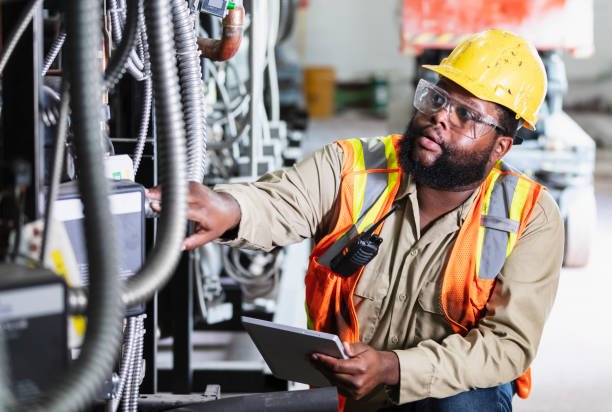 Best Local Electrician Companies  in Farmington, PA